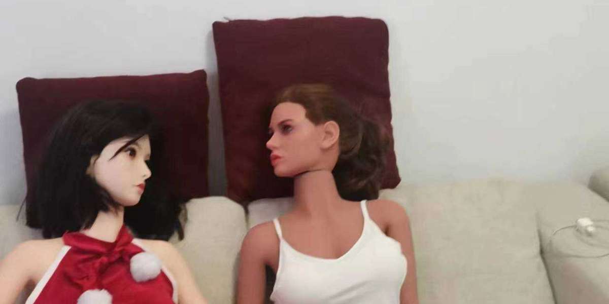 Can I use a robotic sex doll with my girlfriend?